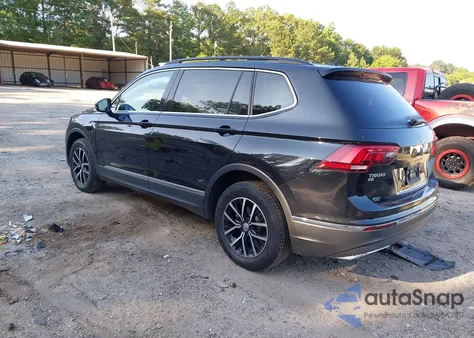 2021 Volkswagen Tiguan 2.0T Se/2.0T Se R-Line Black/2.0T Sel from USA, damaged, VIN 3VV3B7AX8MM063802